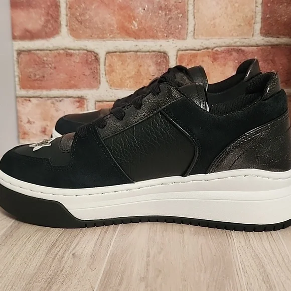 Michael Kors Black Lexi Embellished Mixed-Media Sneaker Women's 8.5 NIB - Picture 15 of 16